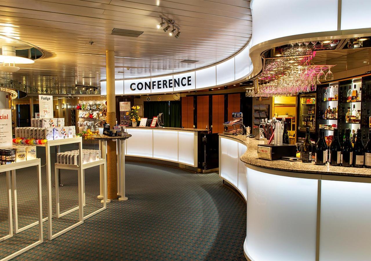 Отель Viking Line Ferry Viking Cinderella - 2-Night Cruise Stockholm-Helsinki-Стокгольм Экстерьер фото